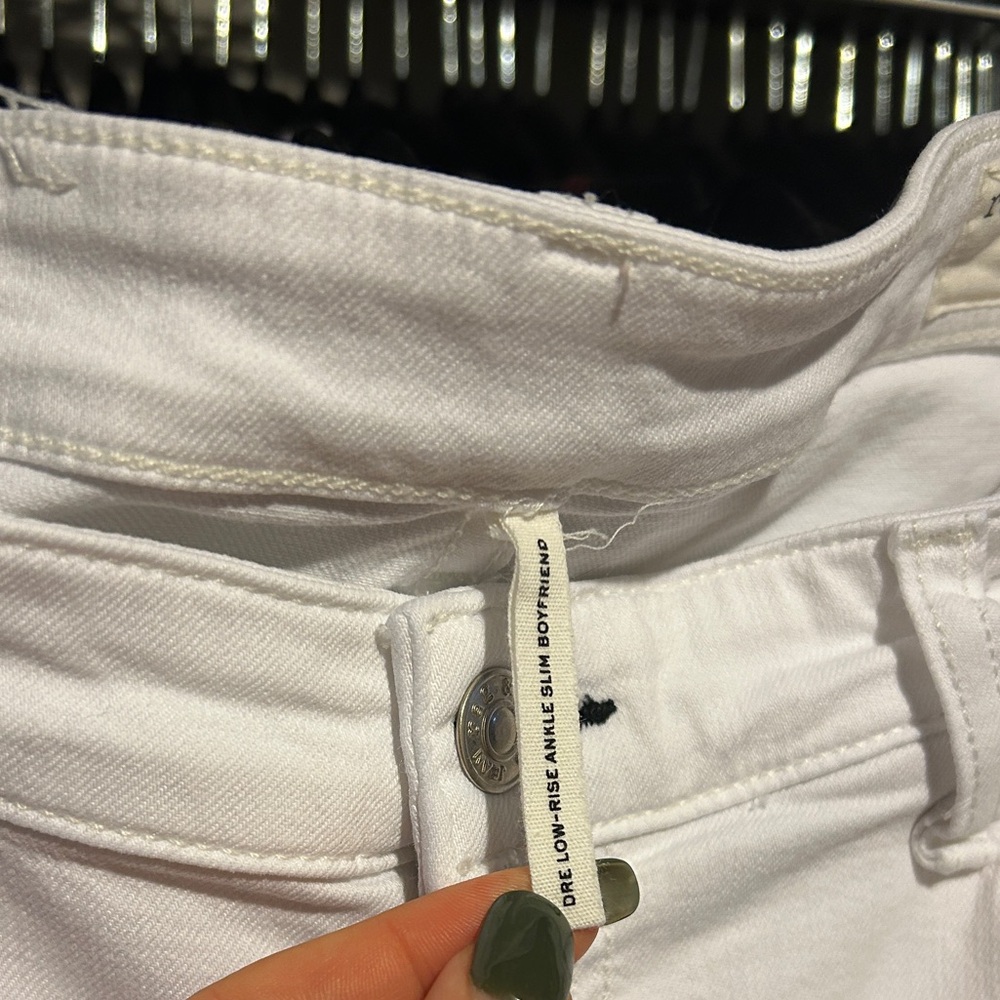 Rag and Bone Dre Low Rise White Boyfriend Jeans - Picture 5 of 8
